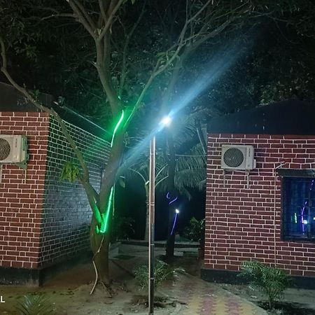 Hotel Modhubon Agro Tourism Bolpur Esterno foto