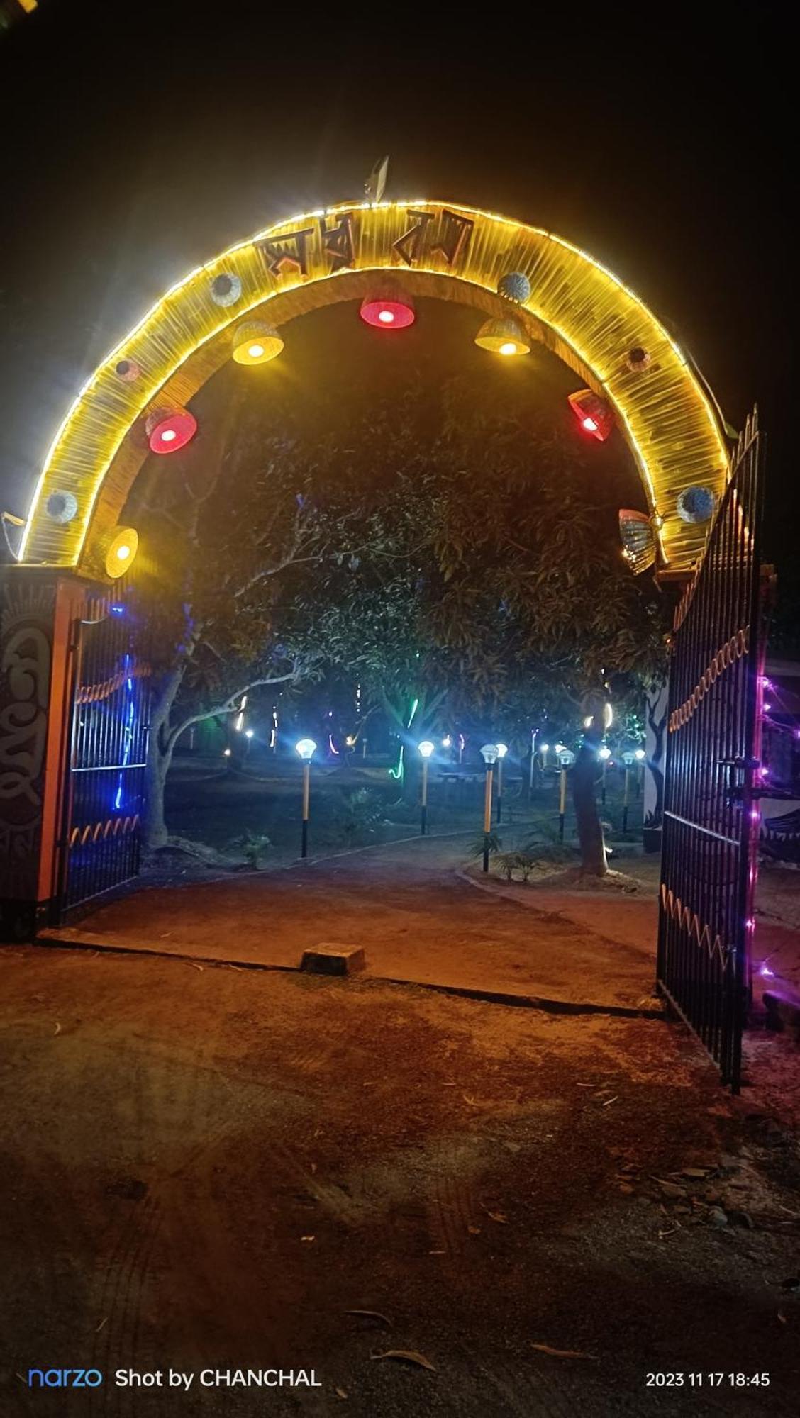 Hotel Modhubon Agro Tourism Bolpur Esterno foto