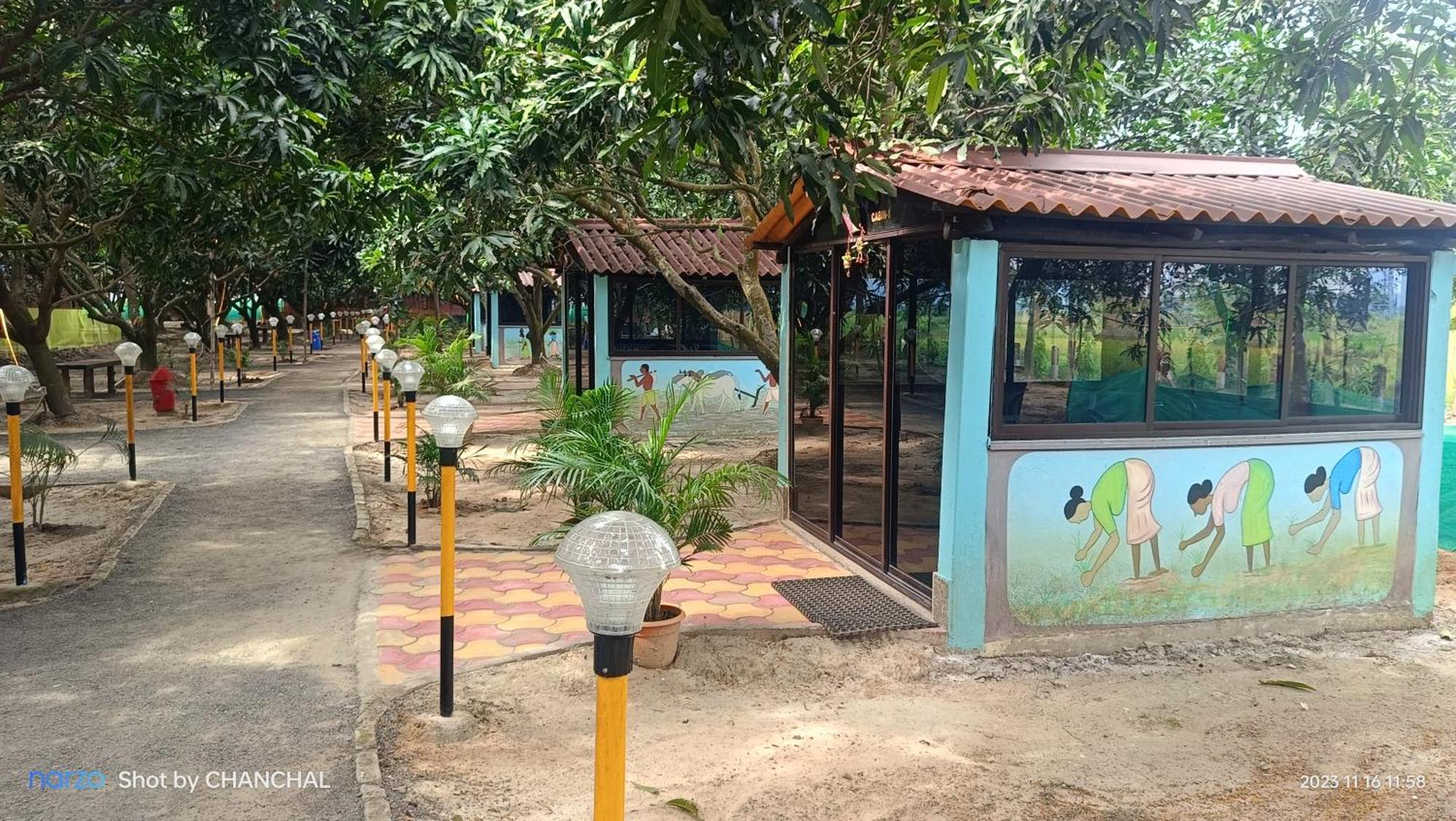 Hotel Modhubon Agro Tourism Bolpur Esterno foto