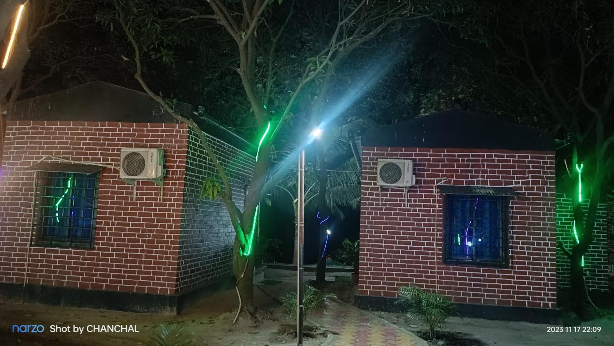 Hotel Modhubon Agro Tourism Bolpur Esterno foto