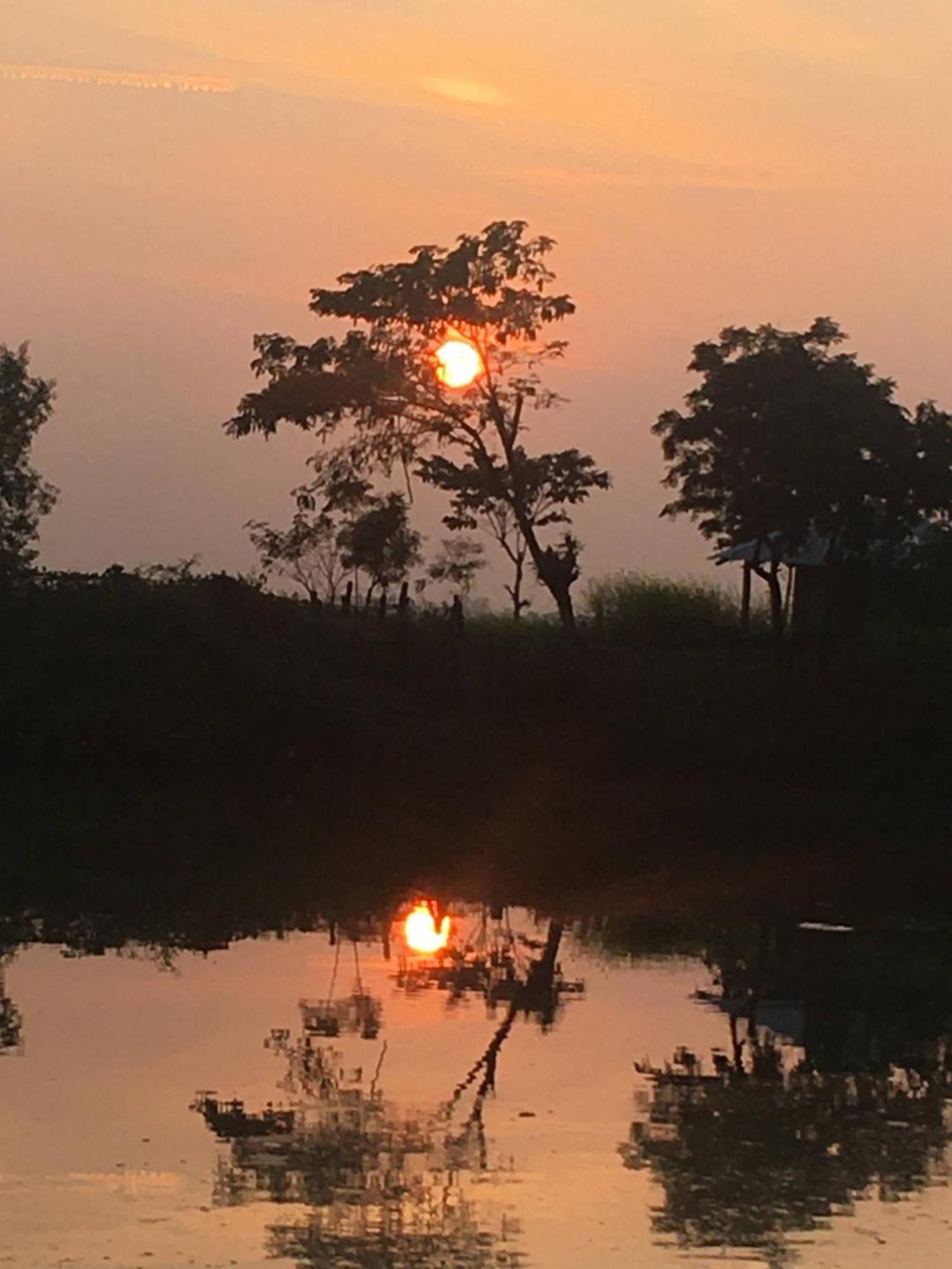 Hotel Modhubon Agro Tourism Bolpur Esterno foto
